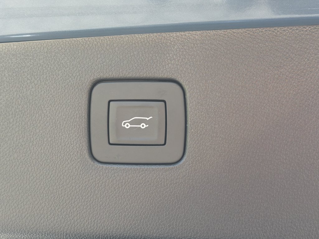 New 2026 Buick Envista Sport Touring FWD image 16