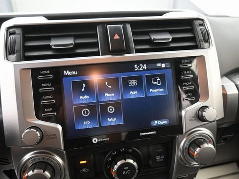 Used 2024 Toyota 4Runner SR5 image 19