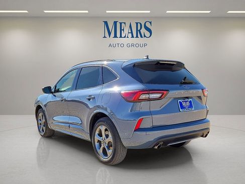 Used 2024 Ford Escape ST-Line image 3