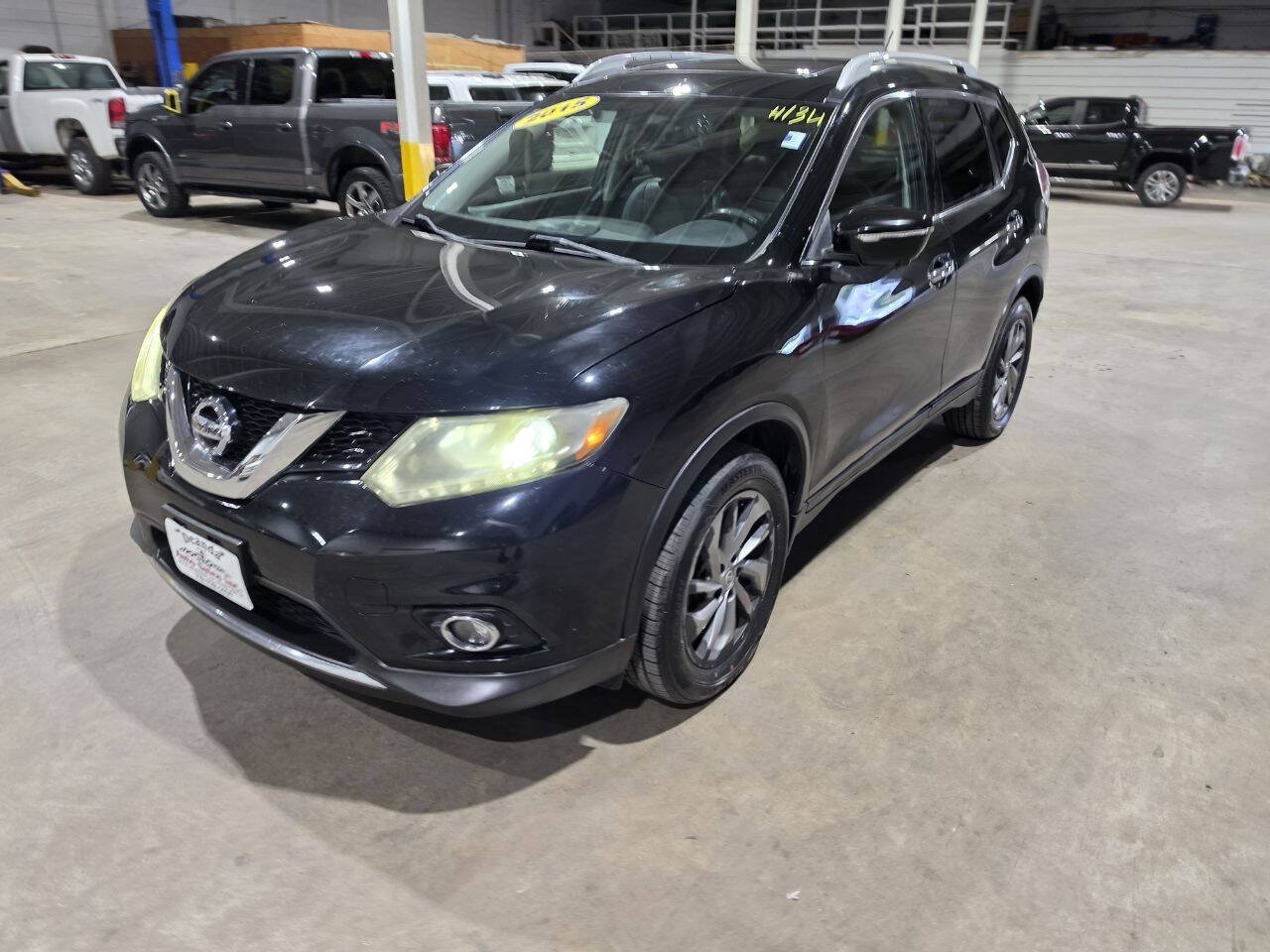 Used 2015 Nissan Rogue SL w/ SL Premium Package AWD/4WD image 2
