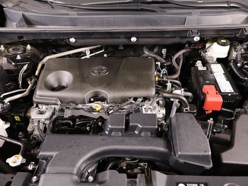 Used 2024 Toyota RAV4 Adventure image 19