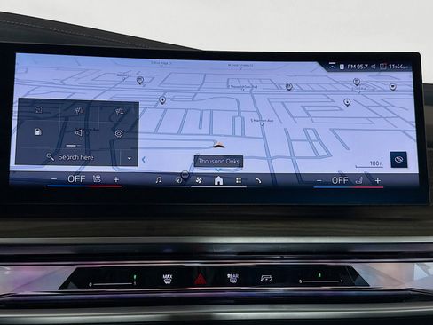 Used 2025 BMW 750e xDrive w/ Executive Package image 13