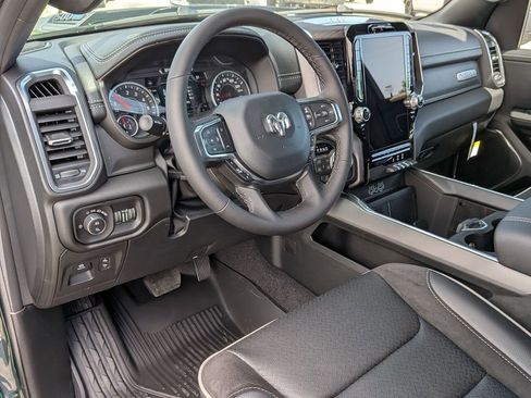 New 2026 RAM 1500 Laramie AWD/4WD image 32