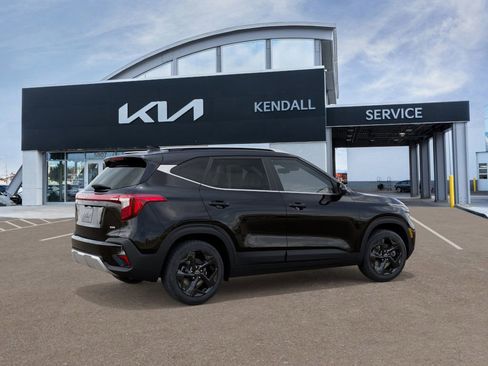New 2026 Kia Seltos EX w/ EX Sunroof Package image 6