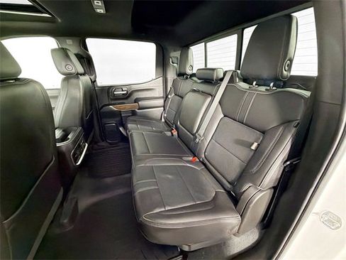 Used 2021 Chevrolet Silverado 1500 High Country w/ Technology Package image 24