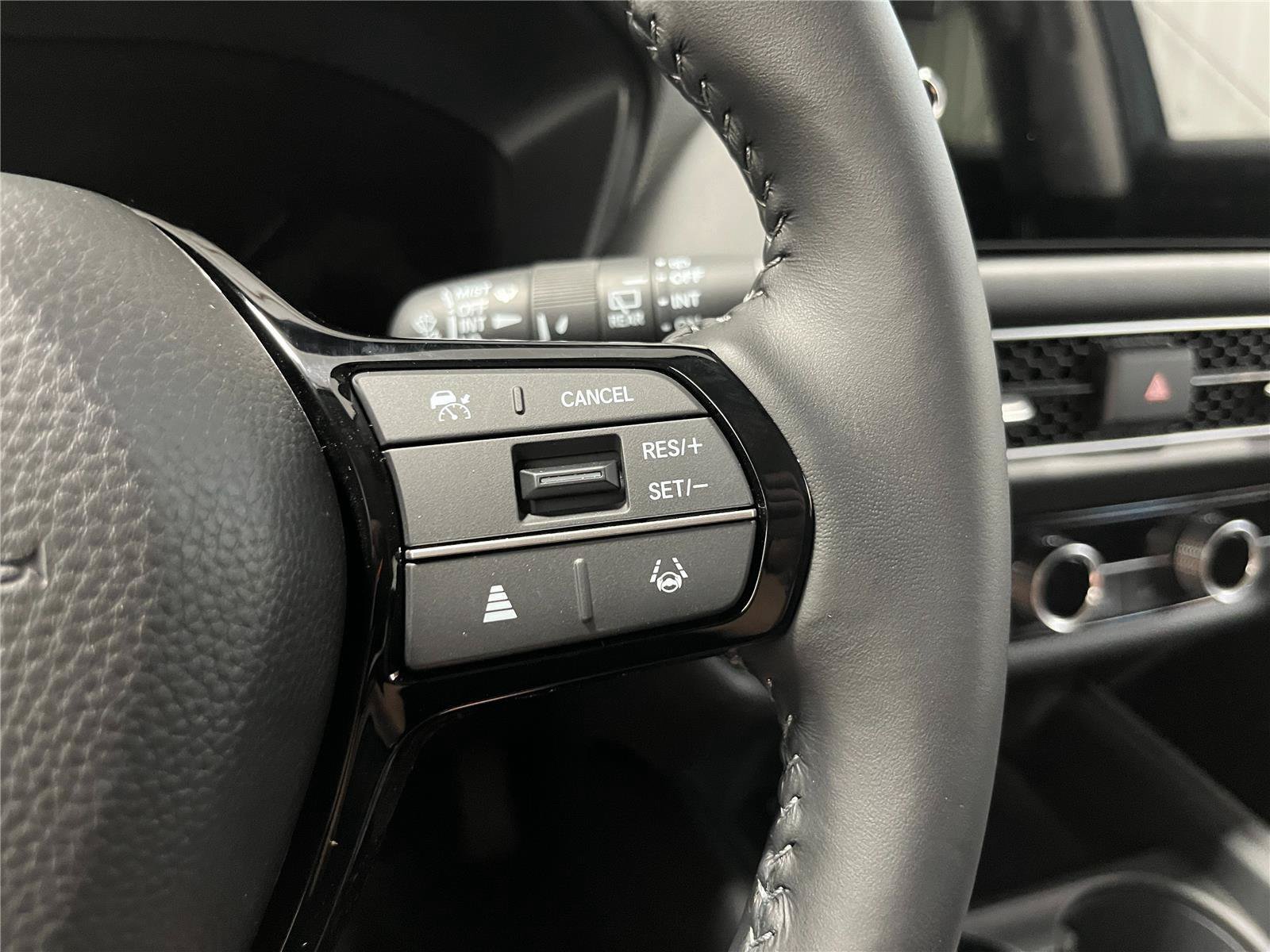 New 2027 Honda HR-V EX-L image 10