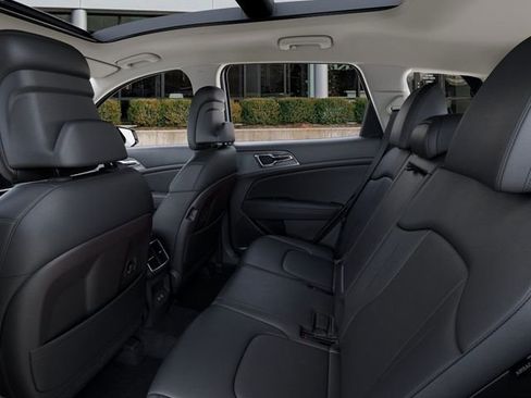 New 2026 Kia Sportage EX FWD image 19