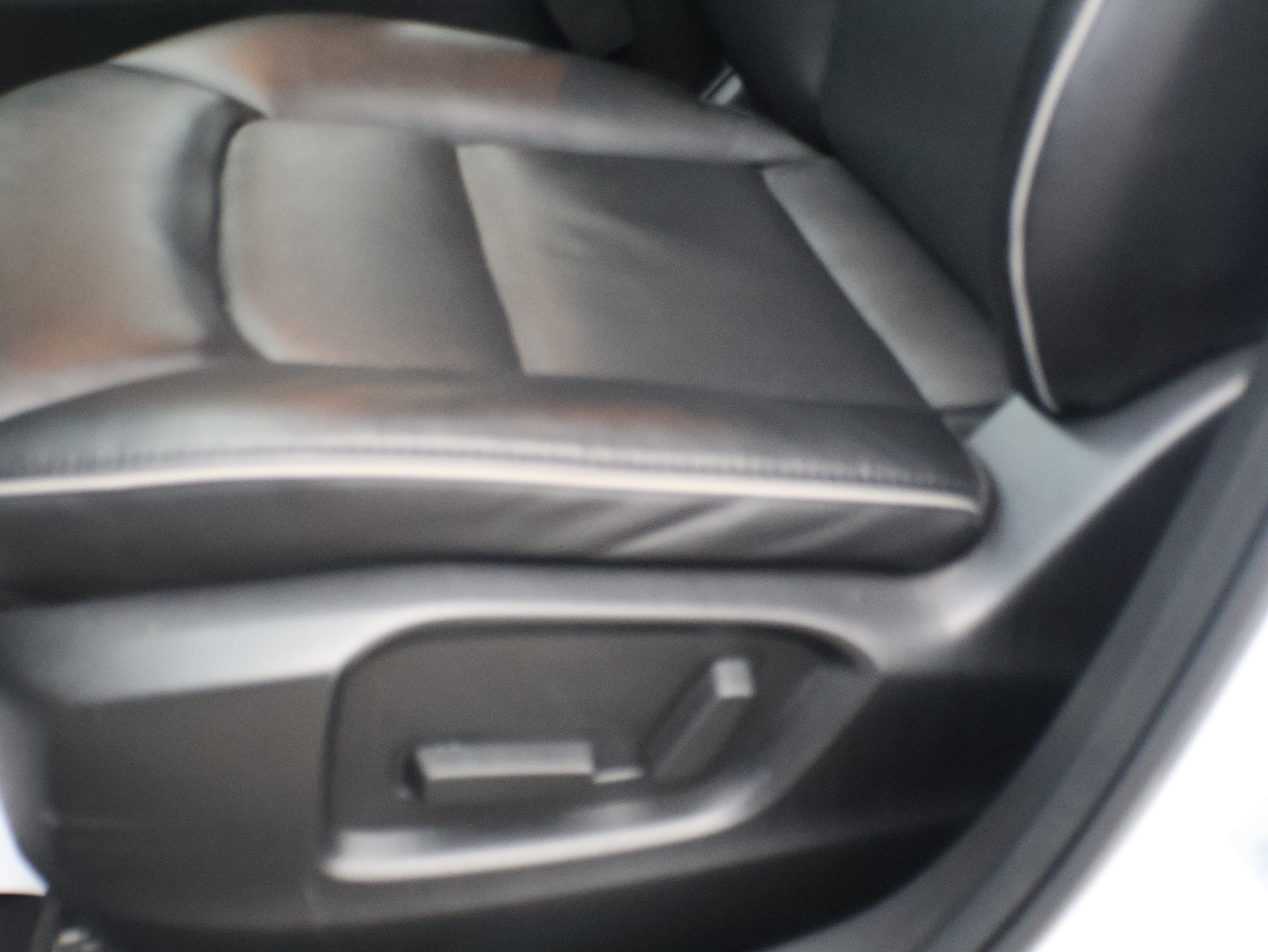 Used 2025 MAZDA CX-5 AWD 2.5 S w/ Select Package image 44
