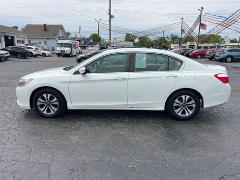 Used 2013 Honda Accord LX image 4