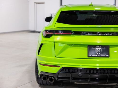 Used 2022 Lamborghini Urus image 14