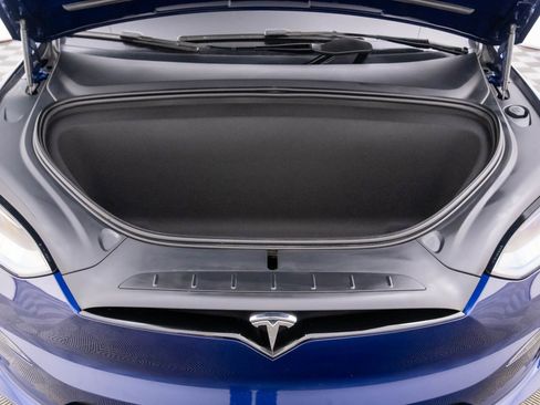 Used 2023 Tesla Model X Plaid image 24