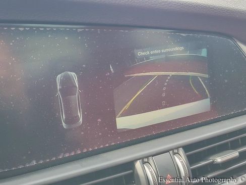 New 2025 Alfa Romeo Giulia AWD w/ Veloce Package AWD image 15