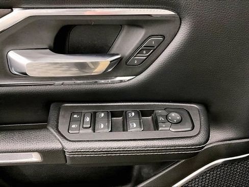 Used 2025 RAM 1500 Laramie image 29