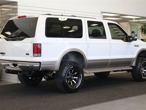 Used 2000 Ford Excursion Limited AWD/4WD image 7