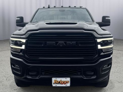 Used 2023 RAM 3500 Laramie AWD/4WD image 8