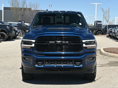 Used 2024 RAM 2500 Laramie w/ Night Edition image 6