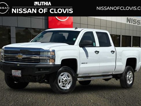 Used 2015 Chevrolet Silverado 2500 LT RWD image 1