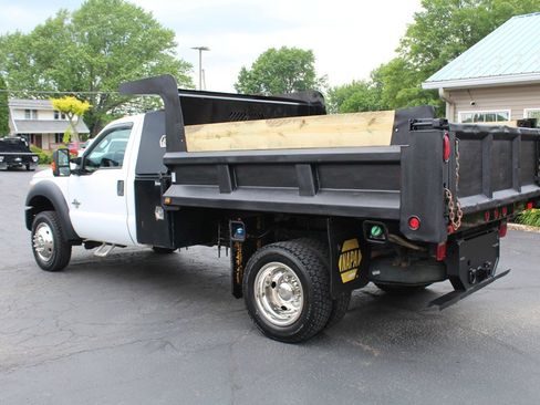 Used 2016 Ford F550 4x4 Regular Cab Super Duty image 3