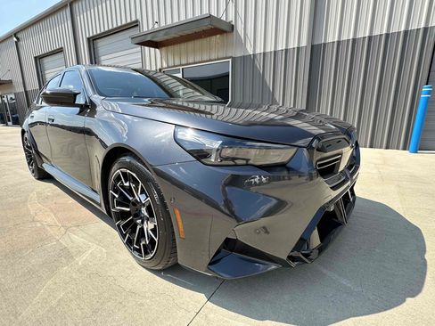 Used 2026 BMW M5 w/ Carbon Package image 60