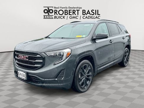 Used 2020 GMC Terrain SLE w/ Driver Convenience Package AWD/4WD image 1