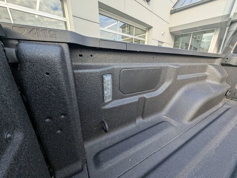 New 2026 Jeep Gladiator Sport AWD/4WD image 13