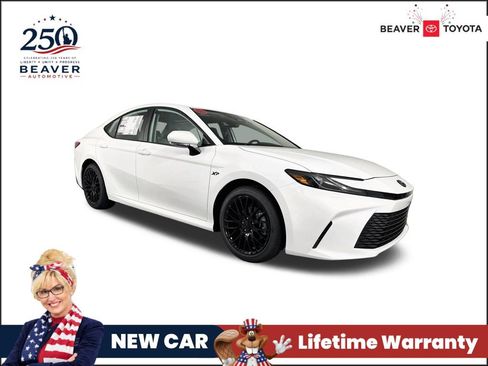 New 2026 Toyota Camry LE FWD image 1