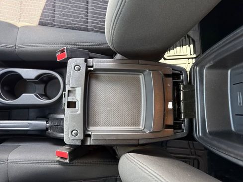 Used 2012 Jeep Wrangler Unlimited Rubicon w/ Dual Top Group image 24