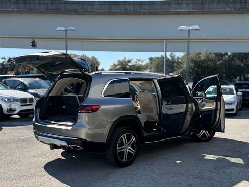 Used 2020 Mercedes-Benz GLS 450 4MATIC image 32