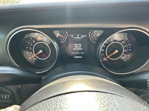 Used 2019 Jeep Wrangler Unlimited Sport S AWD/4WD image 29