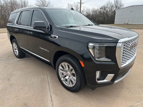 Used 2022 GMC Yukon Denali RWD image 7