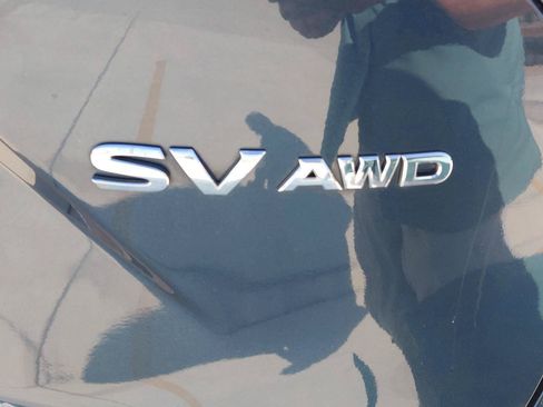 Used 2018 Nissan Murano SV AWD/4WD image 18