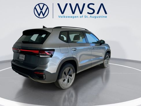 Used 2025 Volkswagen Taos S FWD image 8