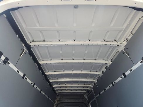 New 2026 Mercedes-Benz Sprinter 2500 image 17