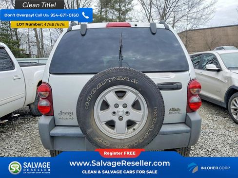Used 2005 Jeep Liberty Sport AWD/4WD image 8