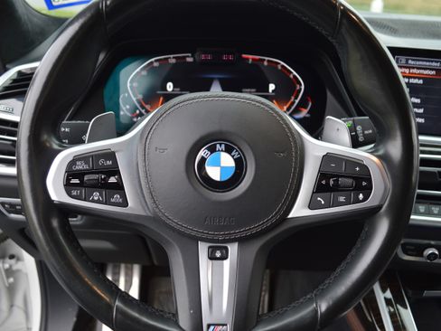 Used 2020 BMW X7 xDrive40i w/ M Sport Package image 14