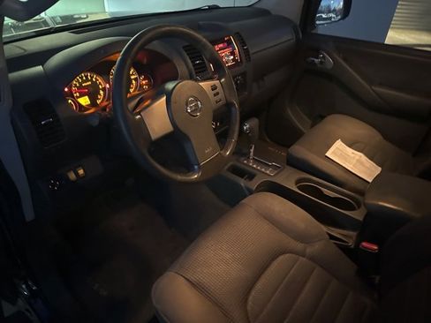 Used 2007 Nissan Frontier NISMO image 9