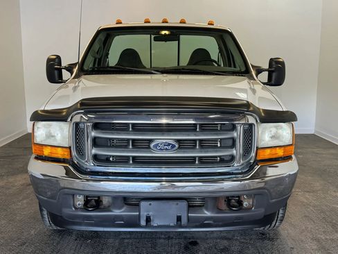 Used 2001 Ford F350 2WD Regular Cab Super Duty image 2