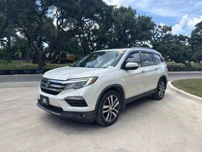 Used 2017 Honda Pilot Elite