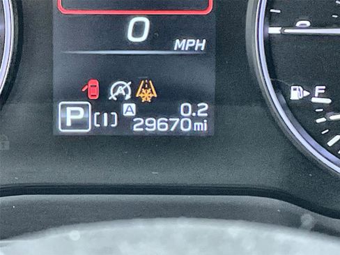 Used 2024 Subaru Crosstrek 2.0i Premium image 21