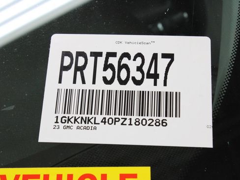Used 2023 GMC Acadia SLE w/ Driver Convenience Package FWD image 37