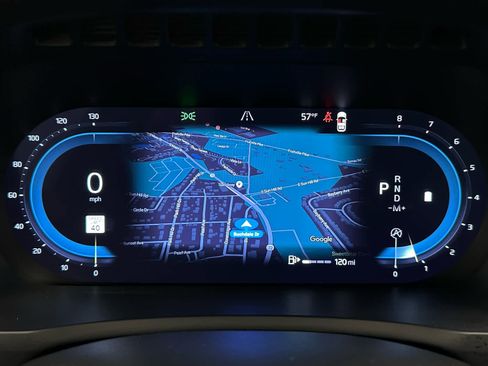 Used 2024 Volvo XC90 B5 Plus image 29