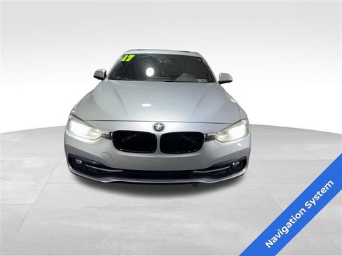 Used 2017 BMW 330i xDrive 330i xDrive image 2