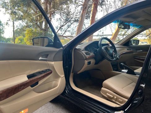 Used 2008 Honda Accord EX-L image 10