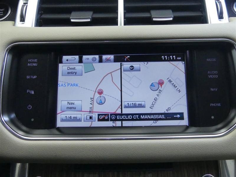 Used 2015 Land Rover Range Rover Sport HSE AWD/4WD image 9