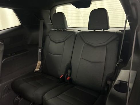 Used 2024 Cadillac XT6 Sport w/ LPO, ONYX Package image 30