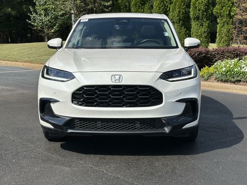 Used 2025 Honda HR-V EX-L image 3