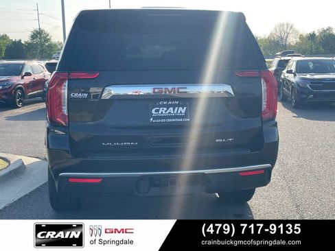 Used 2023 GMC Yukon XL SLT AWD/4WD image 6