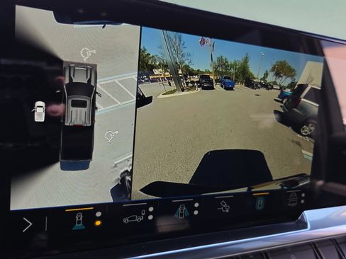 New 2026 Chevrolet Blazer EV RS w/ LPO, Tech Bronze Package image 26