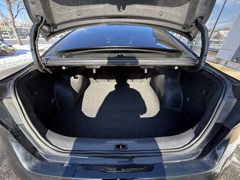 Used 2024 Nissan Altima 2.5 SV image 33