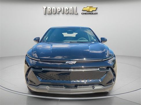 New 2026 Chevrolet Equinox EV LT image 8